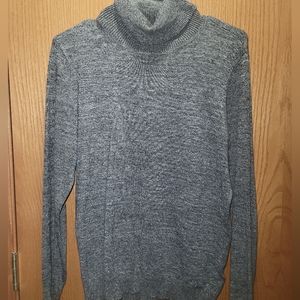 Knit turtleneck